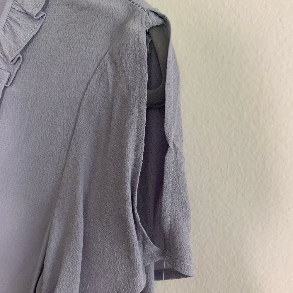 Lavender Ruffle Top - Picture 3 of 6